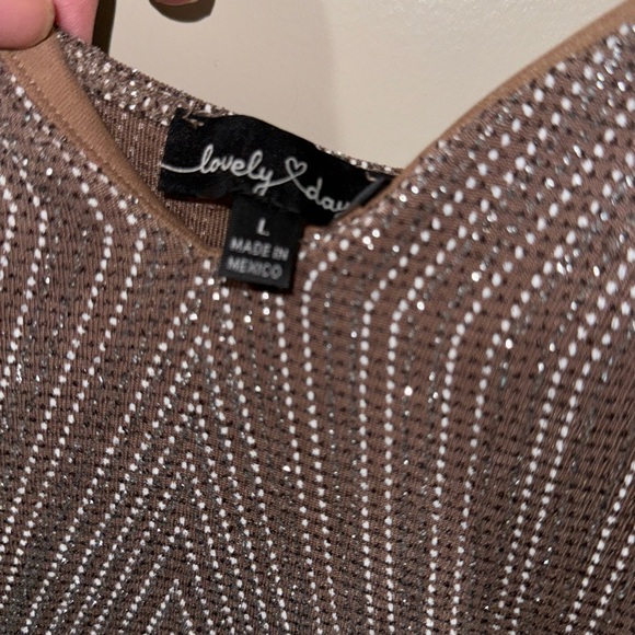 Elegant Brown Evening Dress - Picture 4 of 4